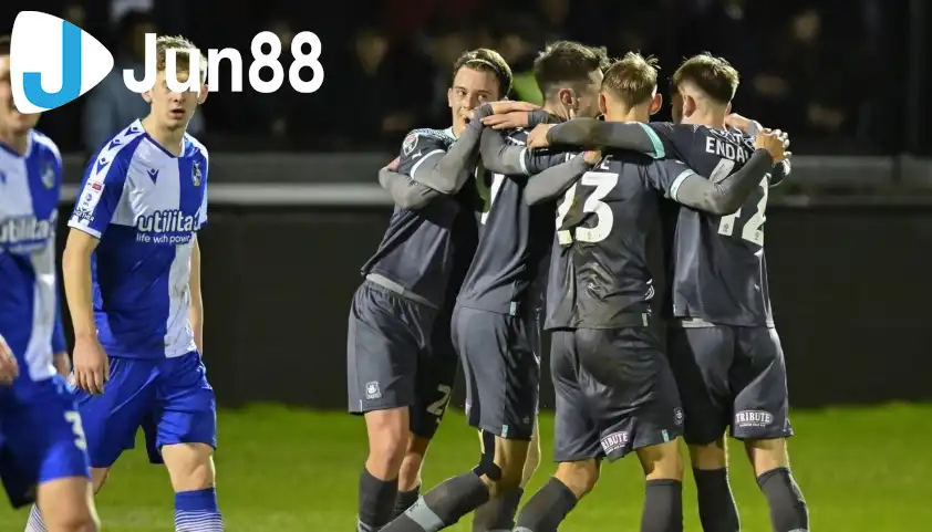 Bristol Rovers kỳ vọng sân nhà sẽ giúp họ chấm dứt chuỗi trận nhạt nhòa Bristol Rovers kỳ vọng sân nhà sẽ giúp họ chấm dứt chuỗi trận nhạt nhòa